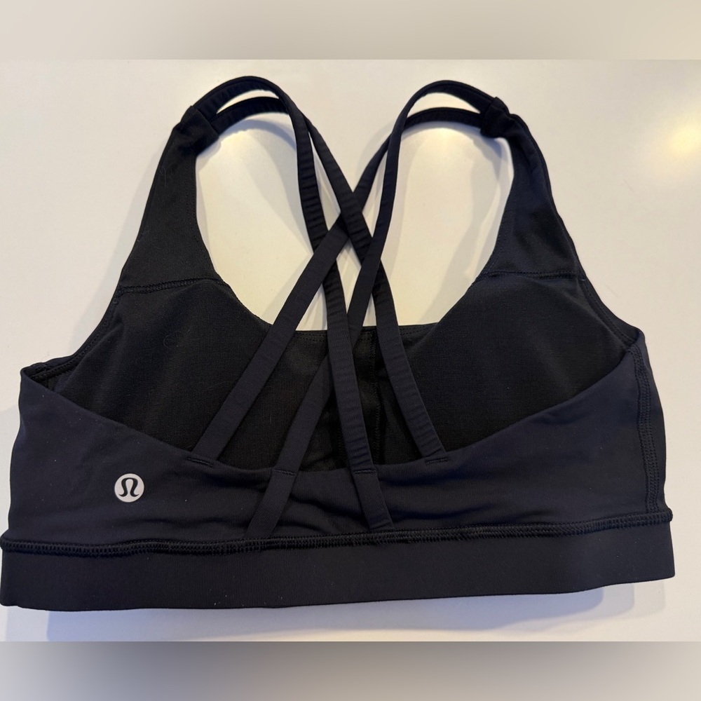 Lululemon crisscross sports bra